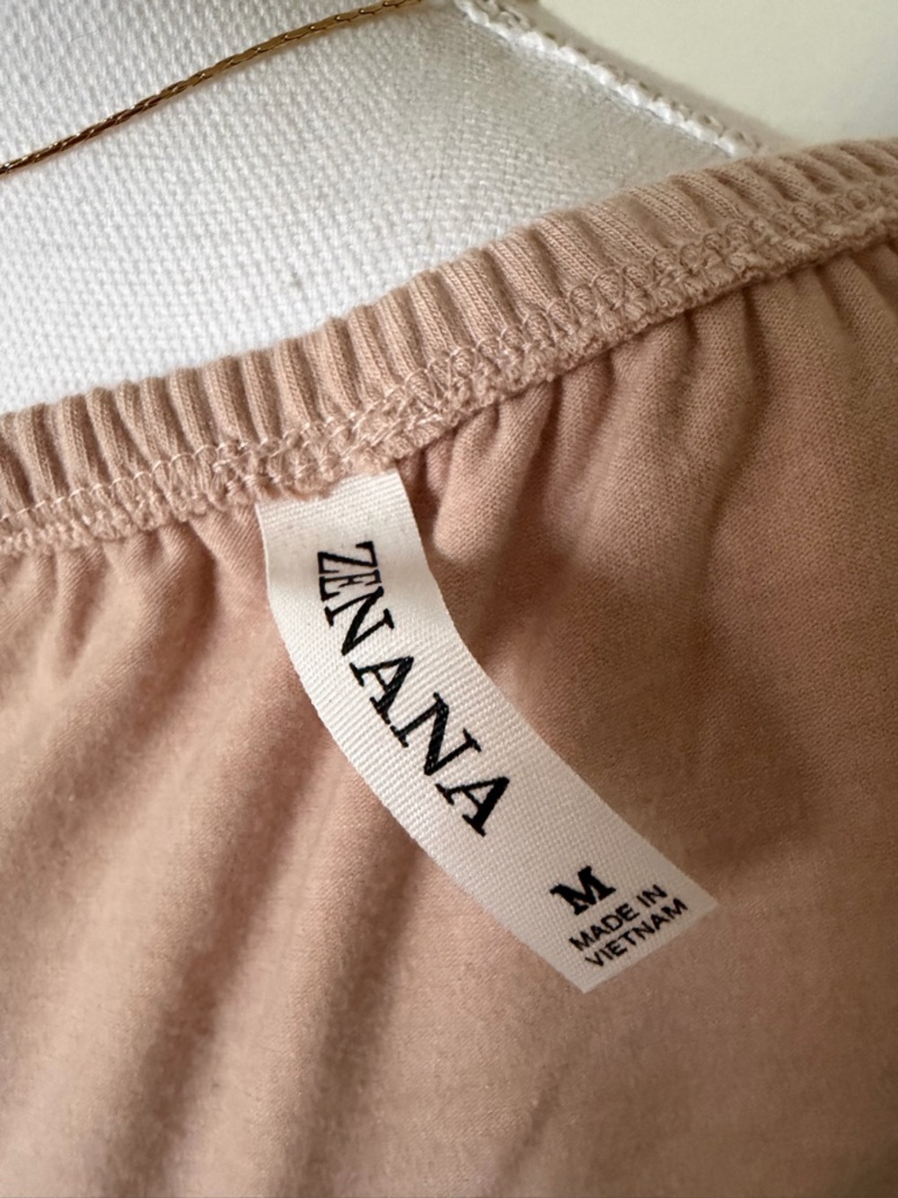 NWOT Zenana - Off-Shoulder Ruffle Bodysuit in Blush - Picture 15 of 15